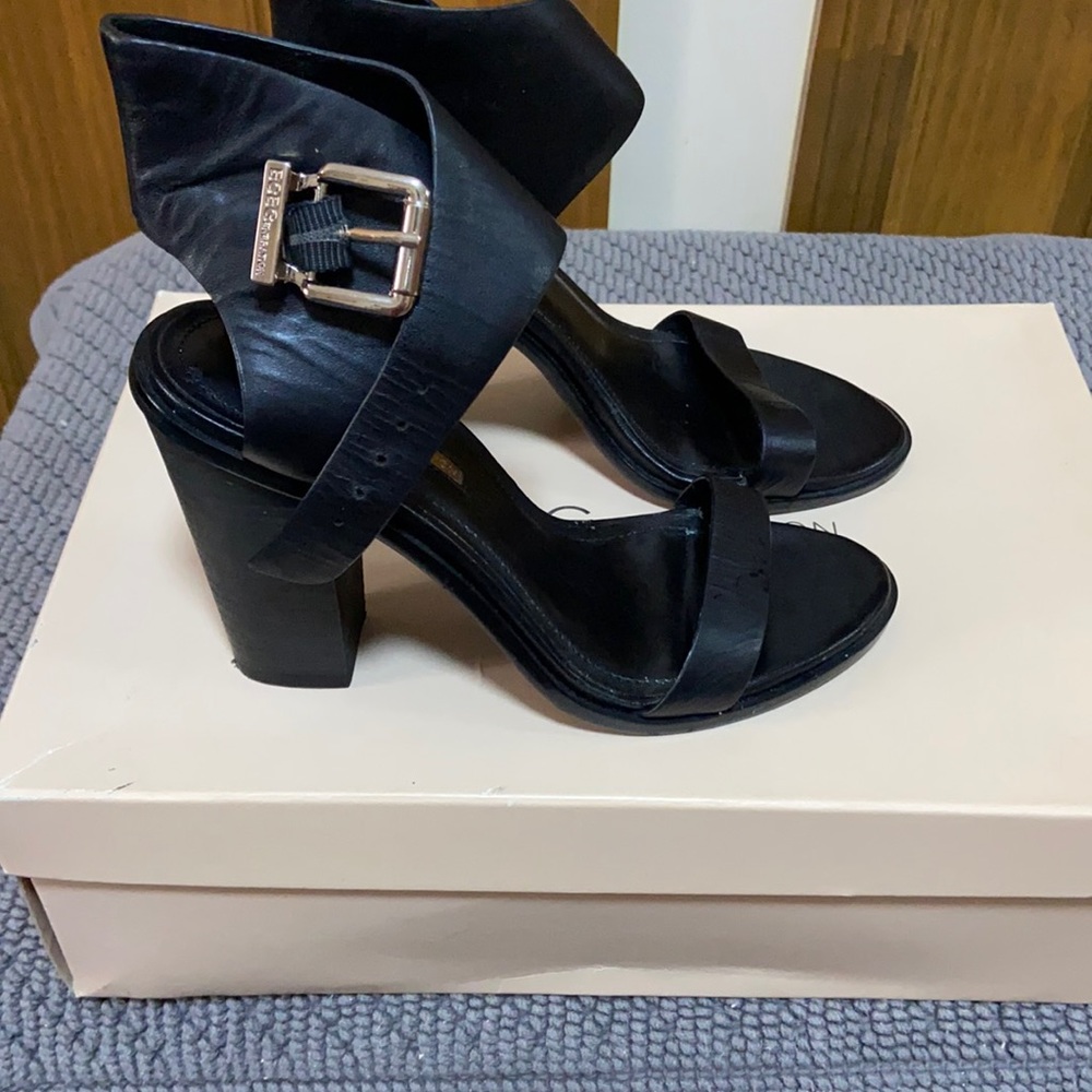 BCBG Shoes size 6